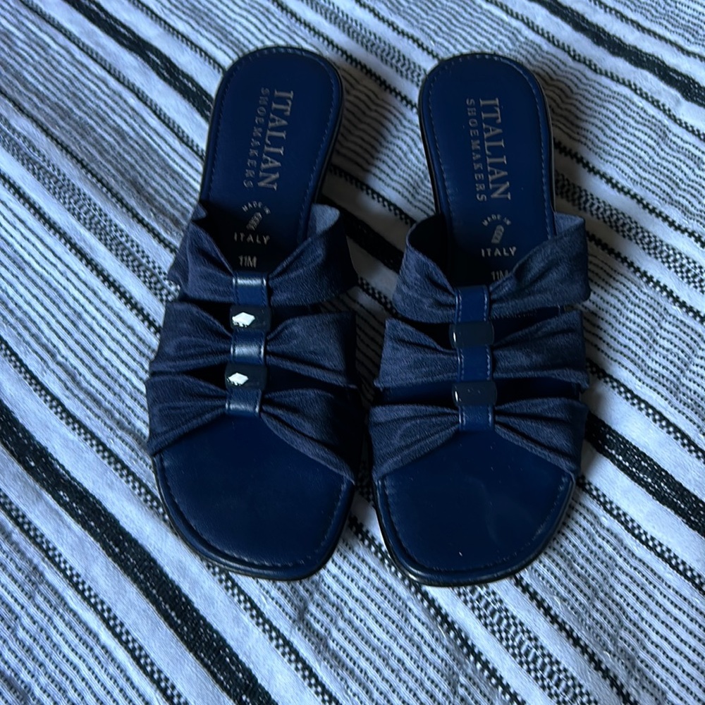 Ladies navy blue wedge sandals size 11